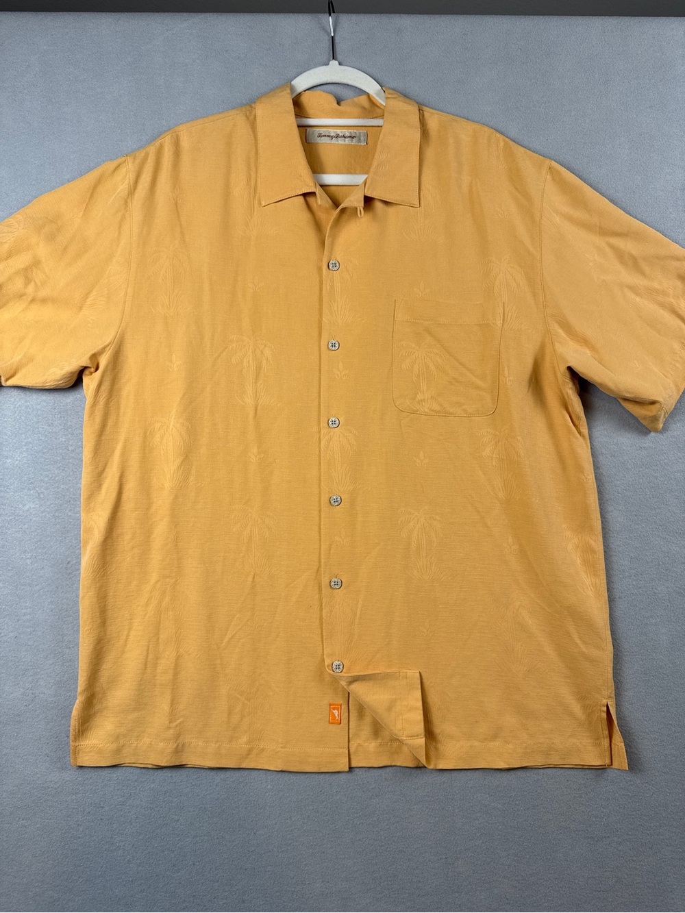 Tommy Bahama 100% Silk Camp Shirt Men's Large Orange Short Sleeve Hidden Print